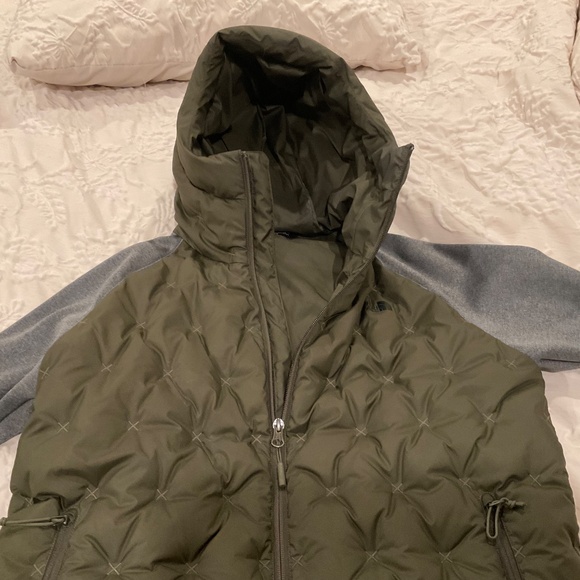 Northface Jacket - Picture 9 of 10